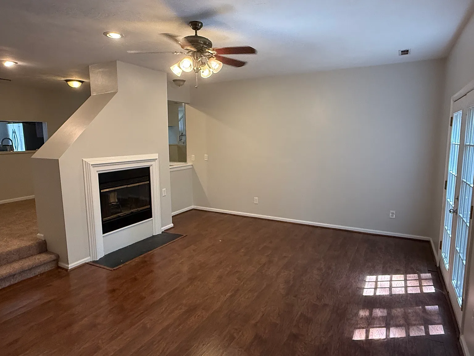 2 bed, 1488 sqft, $2,100 — Photo 3