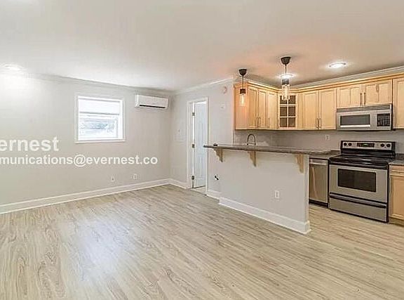 4th image of 45 Sheridan Dr NE APT 7