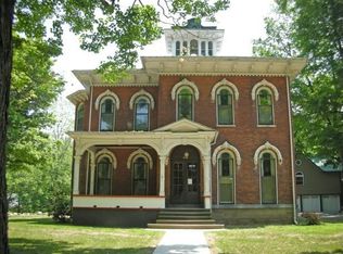 118 W Main St, Westfield, NY