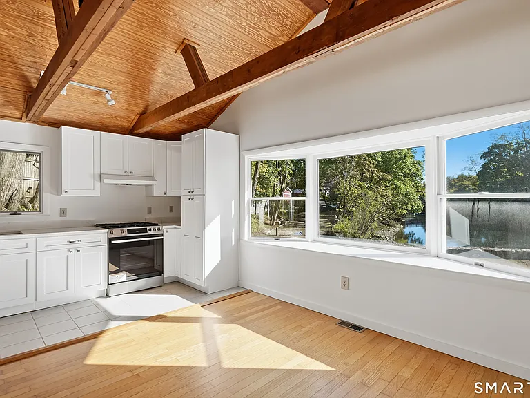 12 Jacob St — Photo 7