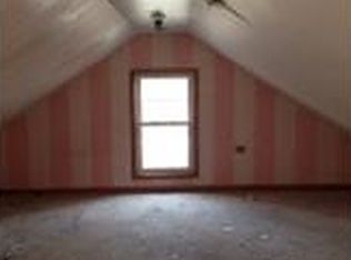 1492 Hubbard Rd, Madison, OH 44057