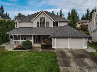 318 S 302nd Pl, Federal Way, WA 98003