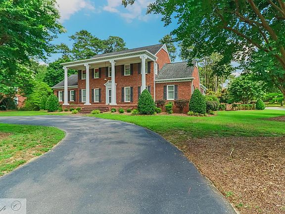 3rd image of 600 Dellwood Pl