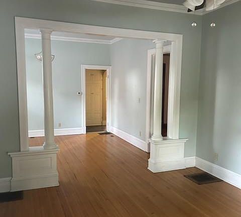 2nd image of 1215 20th St