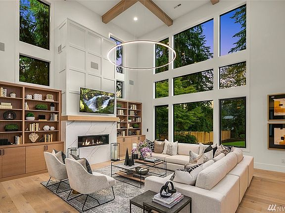 3rd image of 10605 SE 22nd St
