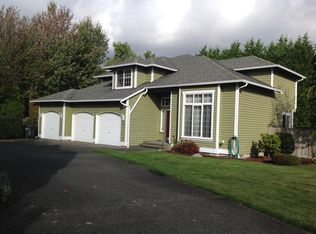 12307 NE 165th St, Bothell, WA 98011