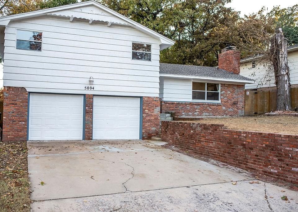 1st image of 5004 NW 27th St