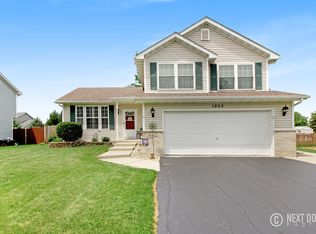 1903 Harvest Ln, Plainfield, IL 60586