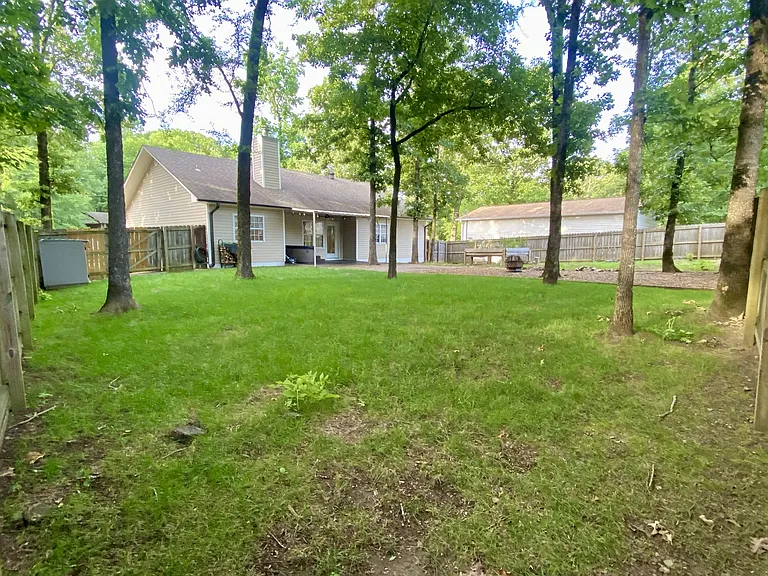 350 Plum Hollow Blvd — Photo 7