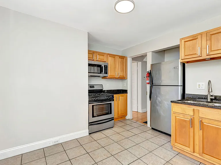 2758 Minot Ave #1 — Photo 11