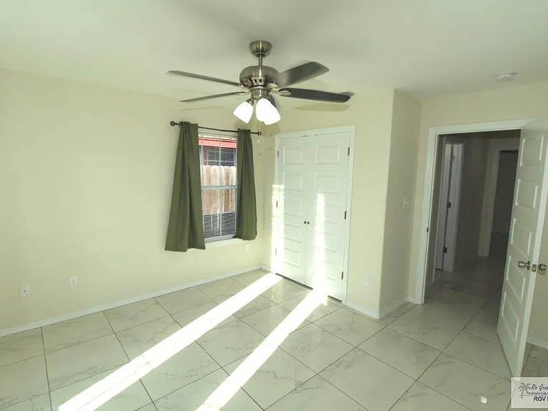 23329 Grapefruit Ave — Photo 19