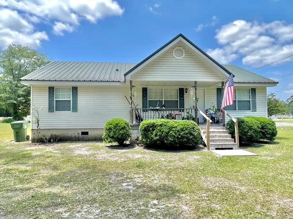 200 Brookside Dr, Adel, GA 31620