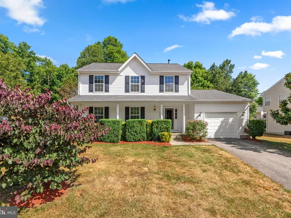 9909 Graystone Dr, Upper Marlboro, MD 20772