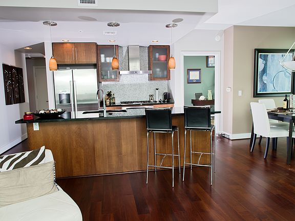 2nd image of 300 Bowie St APT 3405