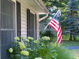 16 Denison Rd, Sag Harbor, NY 11963