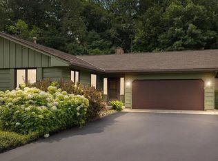6155 Evergreen Rd, Mound, MN 55364
