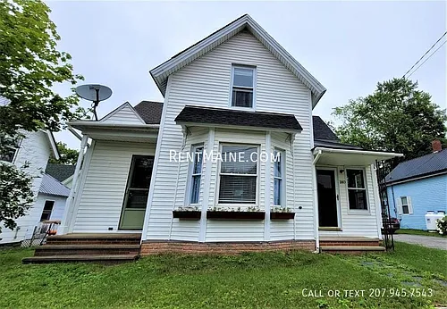 180 4th St Photo 1