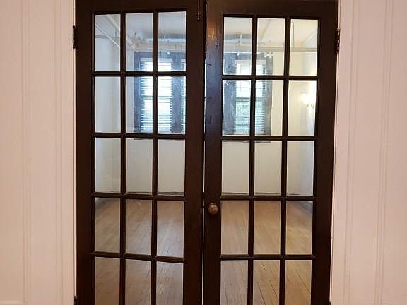 5th image of 1609 W Thome Ave APT G