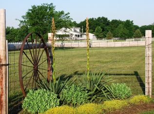 5156 Cottonwood Rd, Stover, MO 65078
