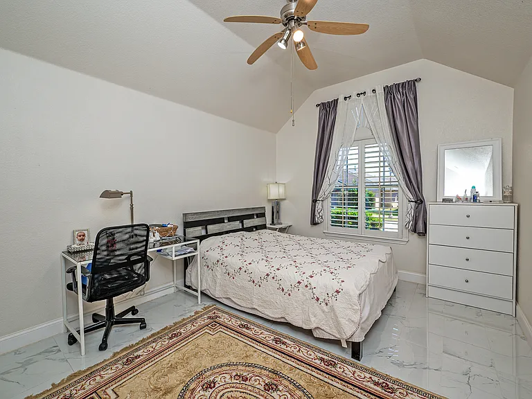 5925 Legend Ln — Photo 11