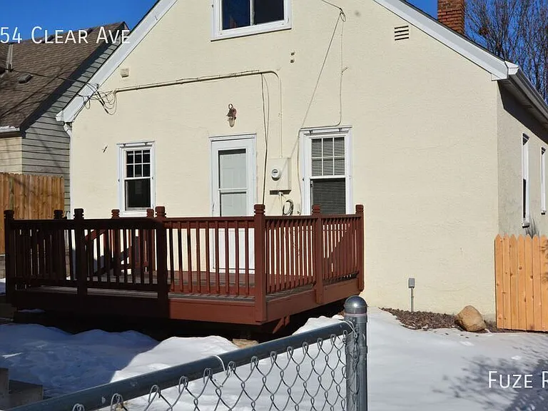 654 Clear Ave — Photo 22