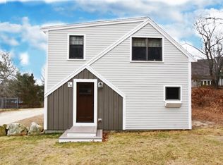 14 Old Glen Charlie Rd, Wareham, MA 02571