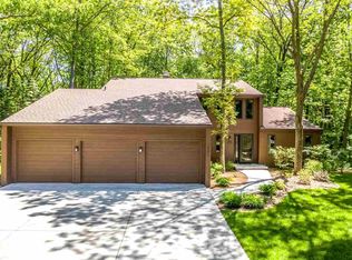 501 E Eagle Ter, Green Bay, WI 54313