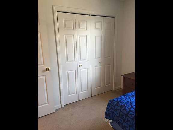 5th image of 310 Oak Hill Ave