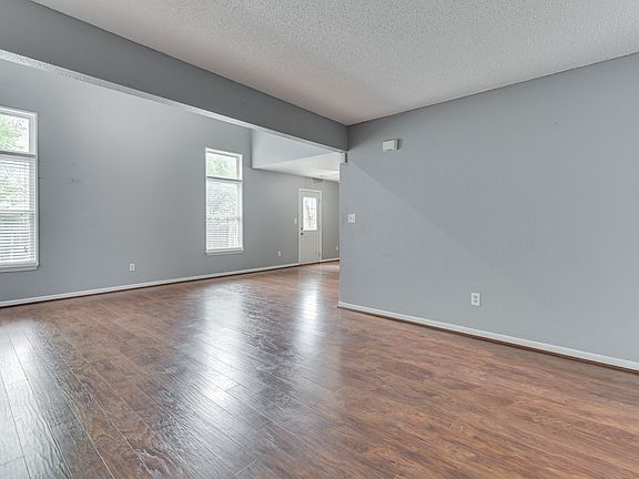 5th image of 7322 Kimble Dr