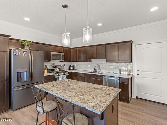 5th image of 18661 Village Center Dr