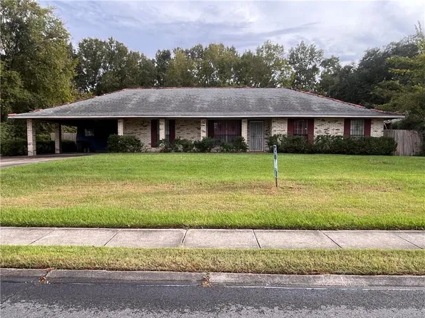 11906 Tams Dr, Baton Rouge, LA 70815