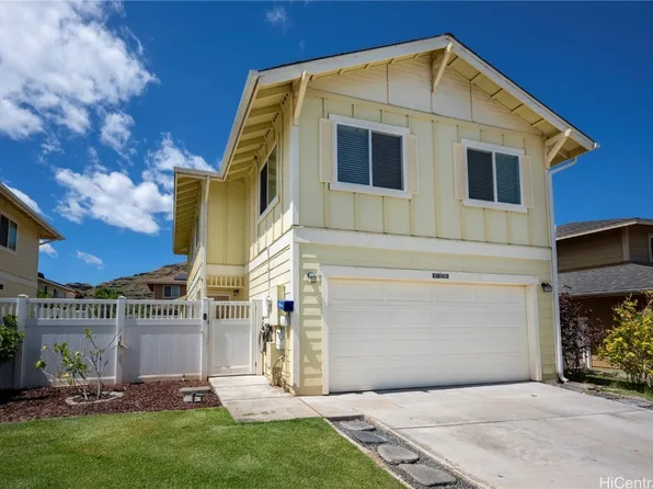 87-1529 Laia St, Waianae, HI 96792