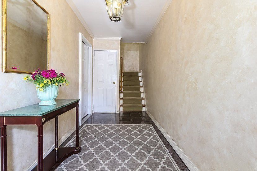 1st image of 3218 35th Ave #2