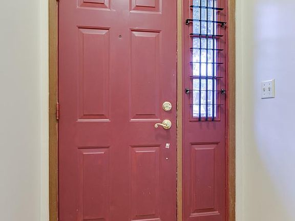 3rd image of 1112 66th St W #5