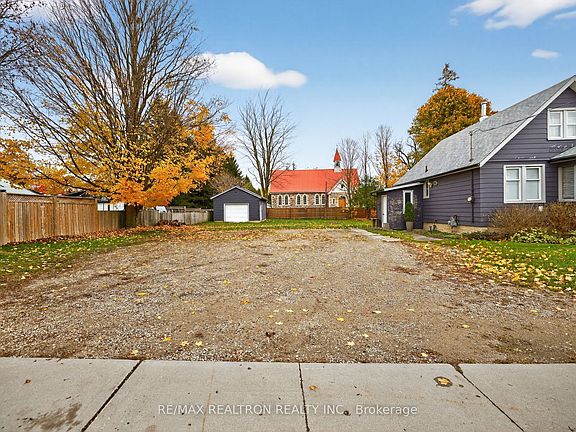 2nd image of 3 Elora St N