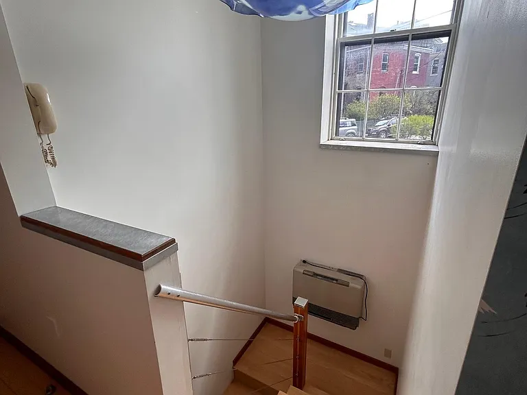 20 West St #5 — Photo 8