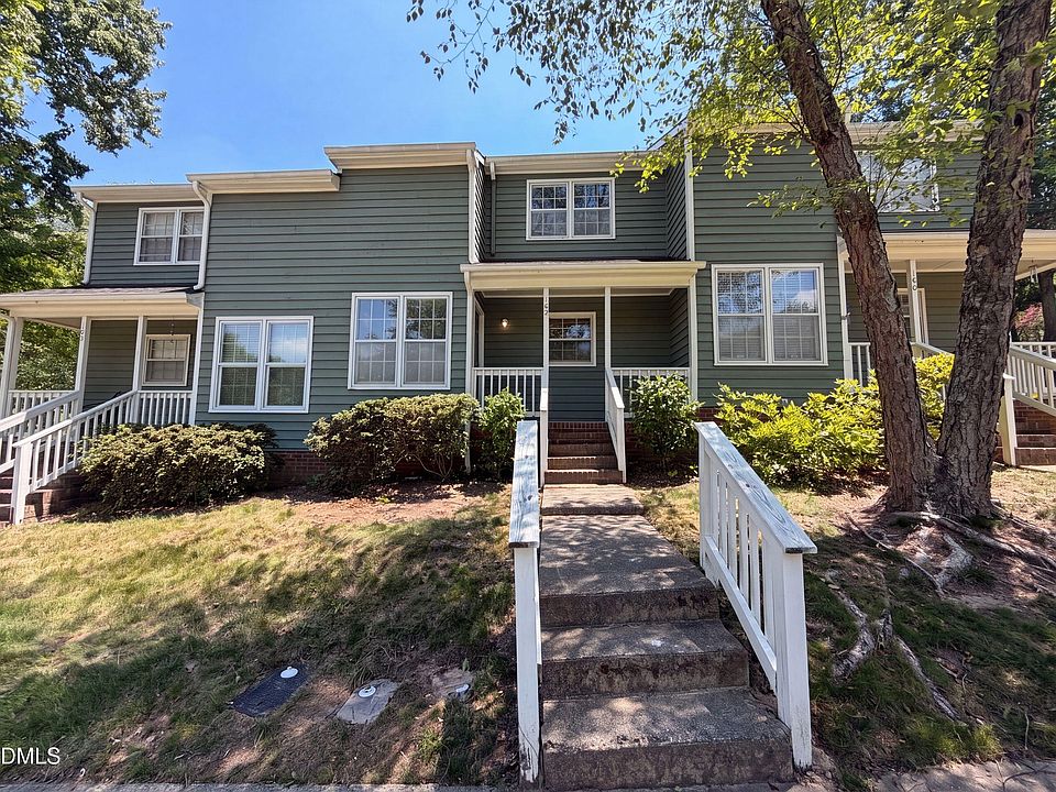 1st image of 102 Old Maple Ln