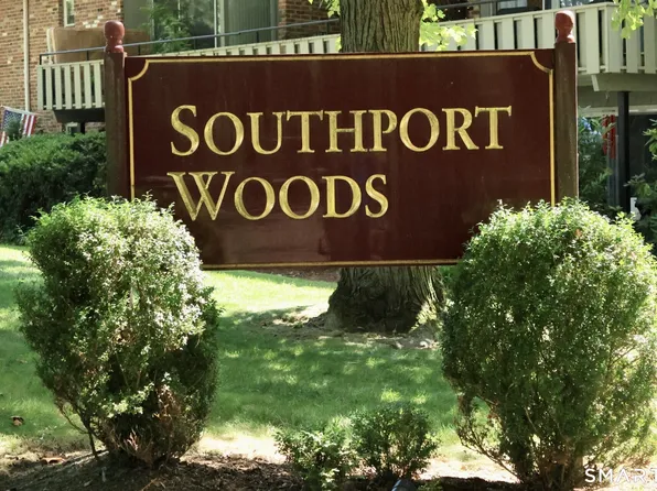 106 Southport Woods Dr Unit 106, Southport, CT 06890