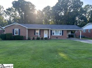 110 Avon Dr, Taylors, SC 29687