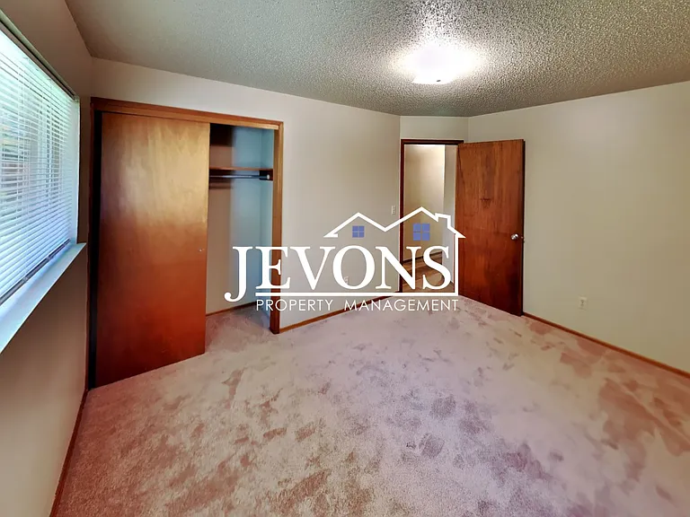 111 N 69th Ave #111 — Photo 10