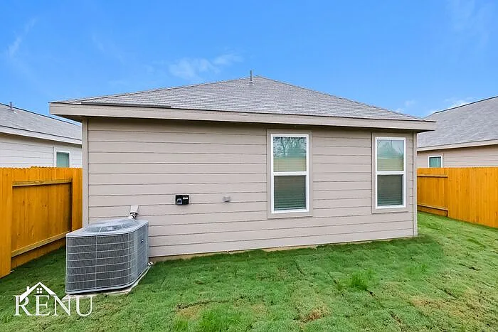 341 Sunnymeade Ln — Photo 17
