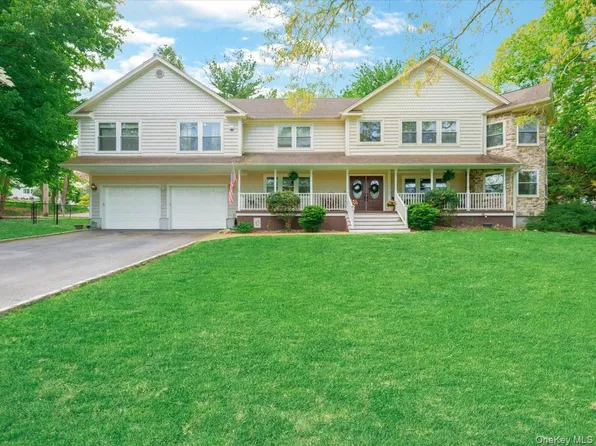 2 Seaview Ledge, Shoreham, NY 11786