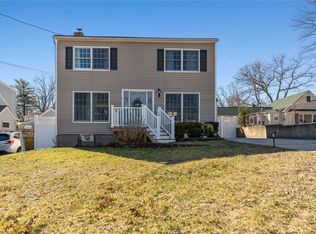 368 Ontario St, Ronkonkoma, NY 11779