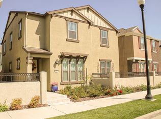 2219 Village Green Dr, Roseville, CA
