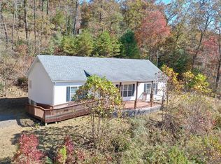 208 Weldon Hall Rd, Sylva, NC 28779