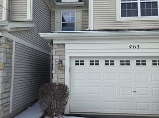 463 Vaughn Cir, Aurora, IL 60502