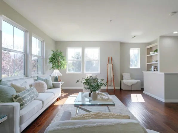 2614 Riparian Ct, San Jose, CA 95133