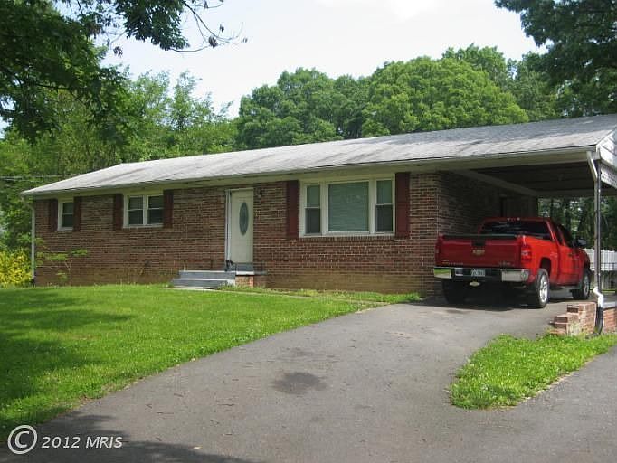 2nd image of 6442 Windham Ave