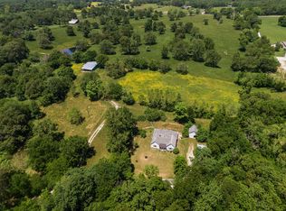 16148 W Spring Valley Rd, Gravette, AR 72736