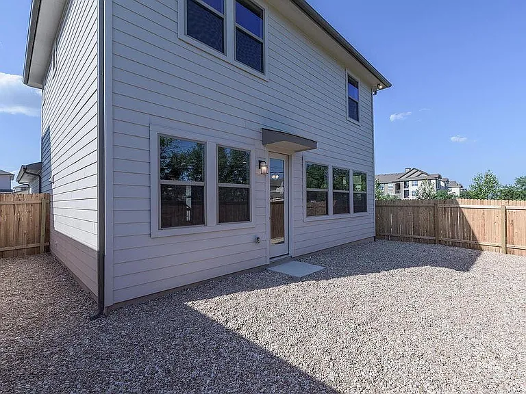 9103 White Coral Dr — Photo 23